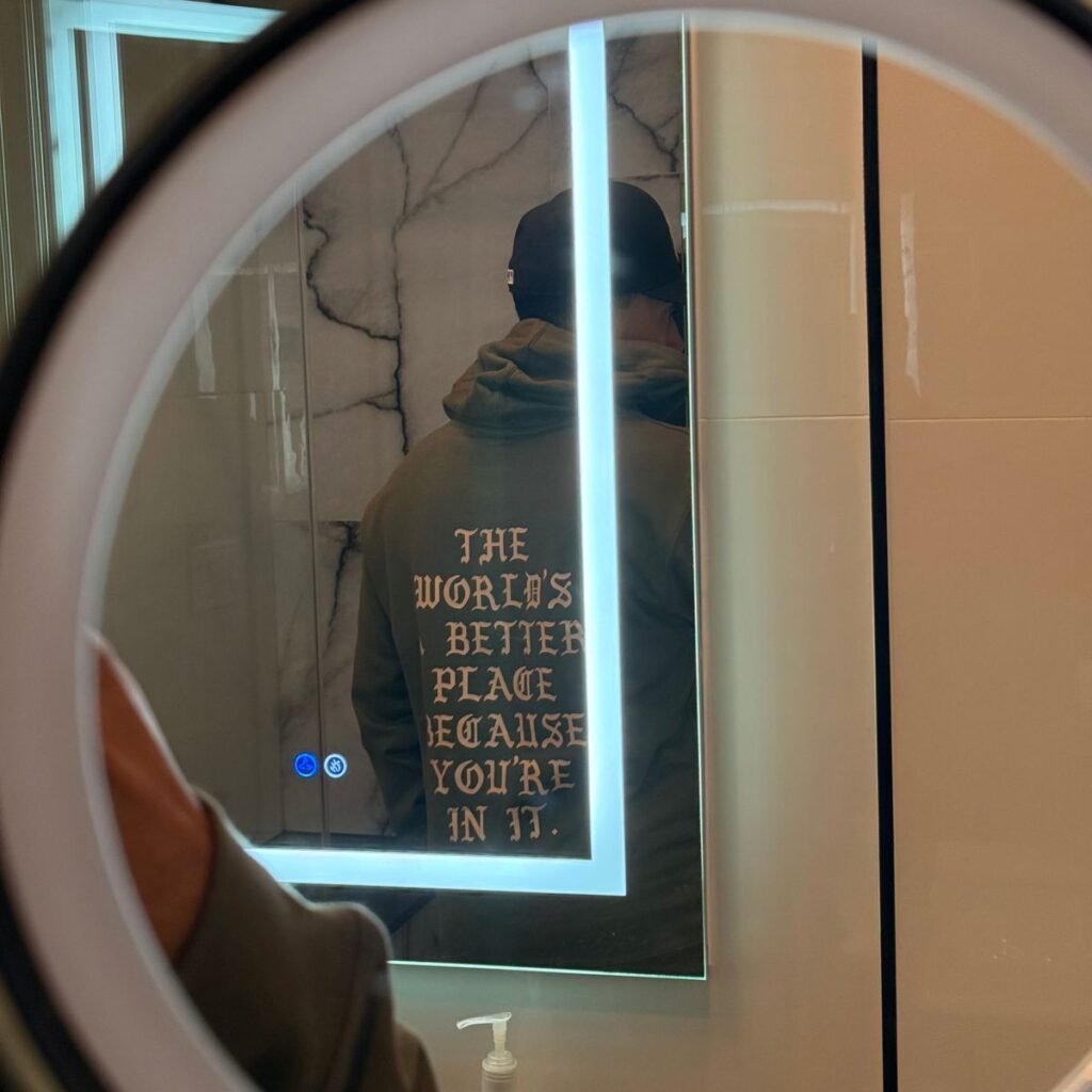 Image #1 from Daniel Capellan